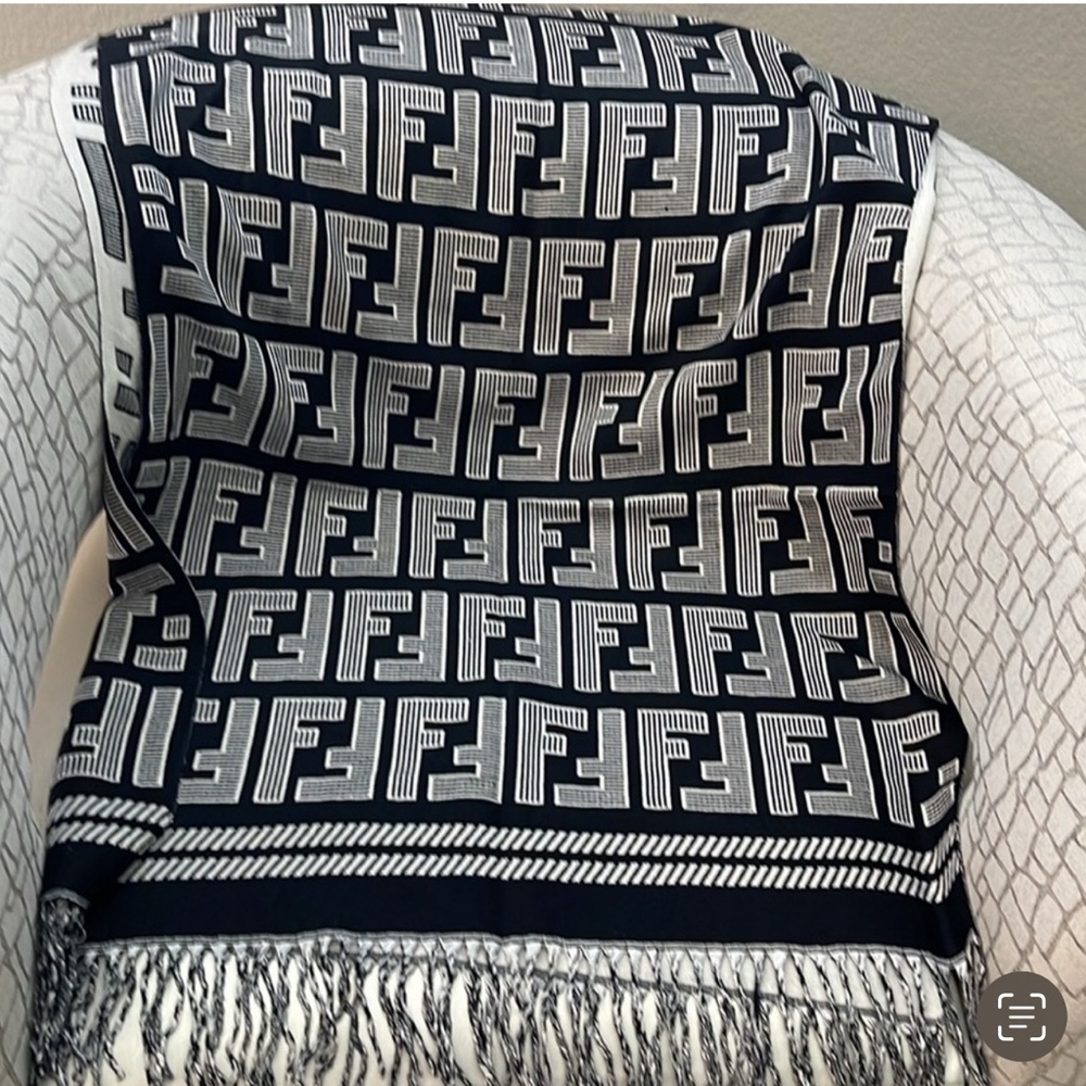 Beautiful Winter ❄️ FF Scarves - Picture 6 of 6